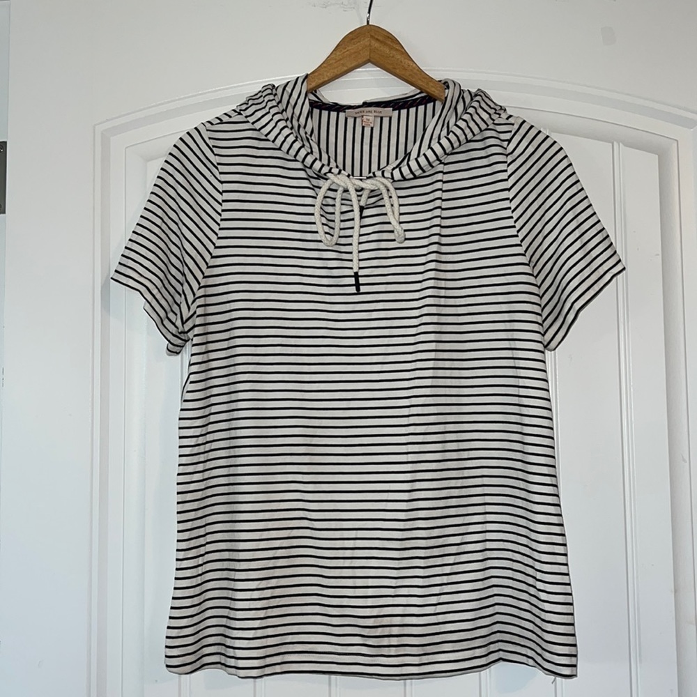 Skies Are Blue Striped Eyelet Back Hoodie Top Medium
